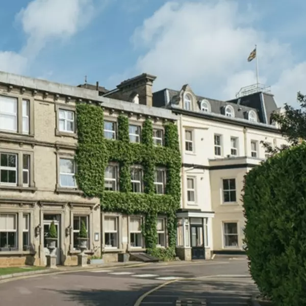spa hotel (1).png